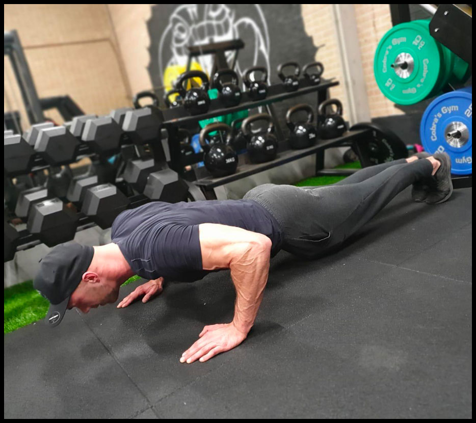thuistrainingsschema thuistraining cobras gym 1 personal training