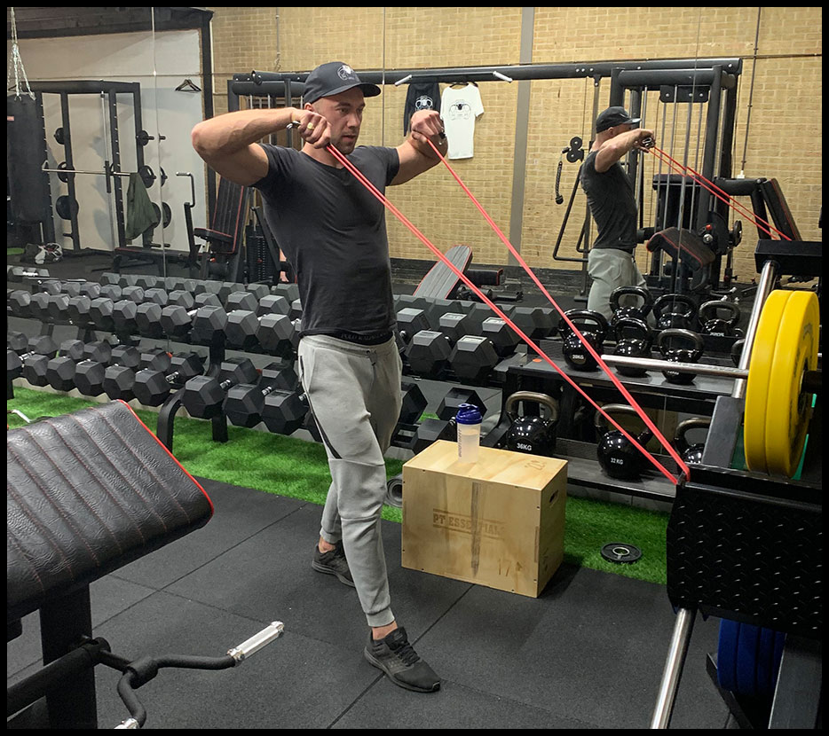 thuistrainingsschema thuistraining cobras gym personal training 1